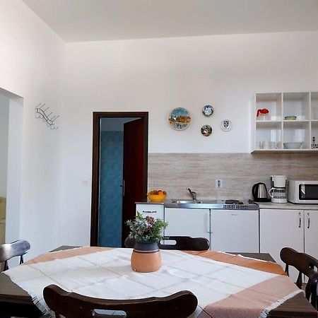 Apartment Mara Пореч Екстериор снимка
