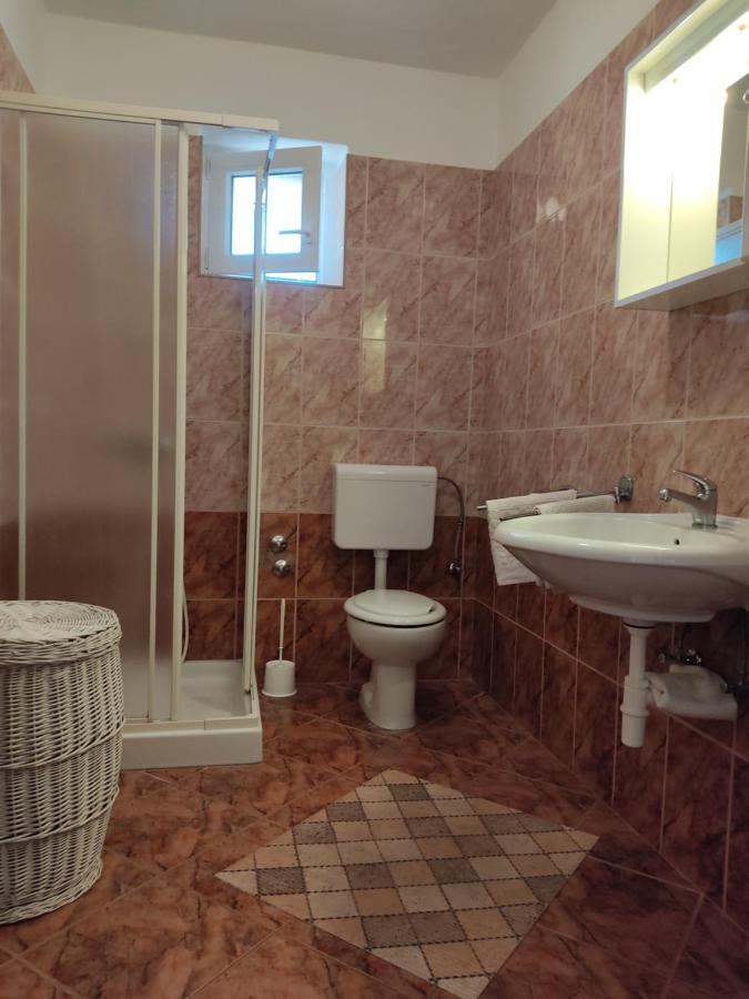 Apartment Mara Пореч Екстериор снимка