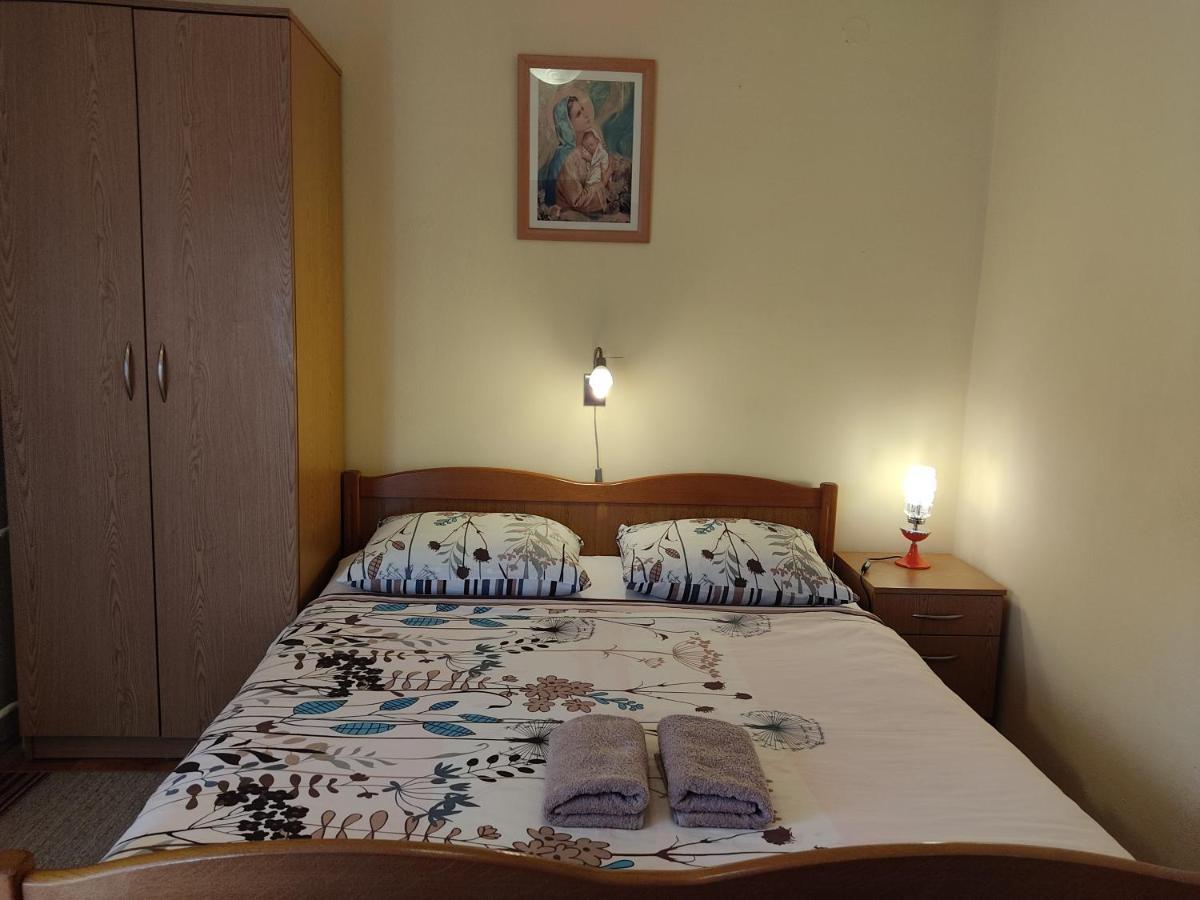 Apartment Mara Пореч Екстериор снимка