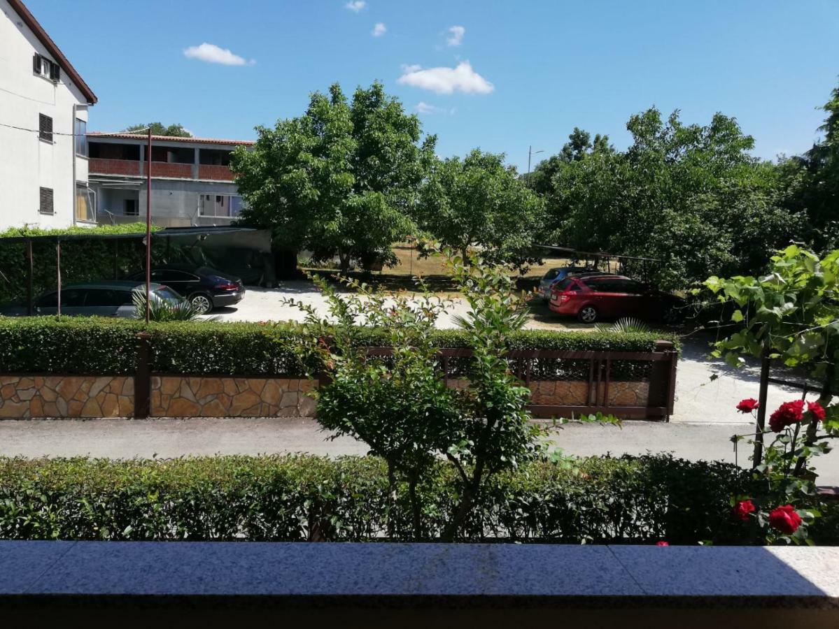 Apartment Mara Пореч Екстериор снимка